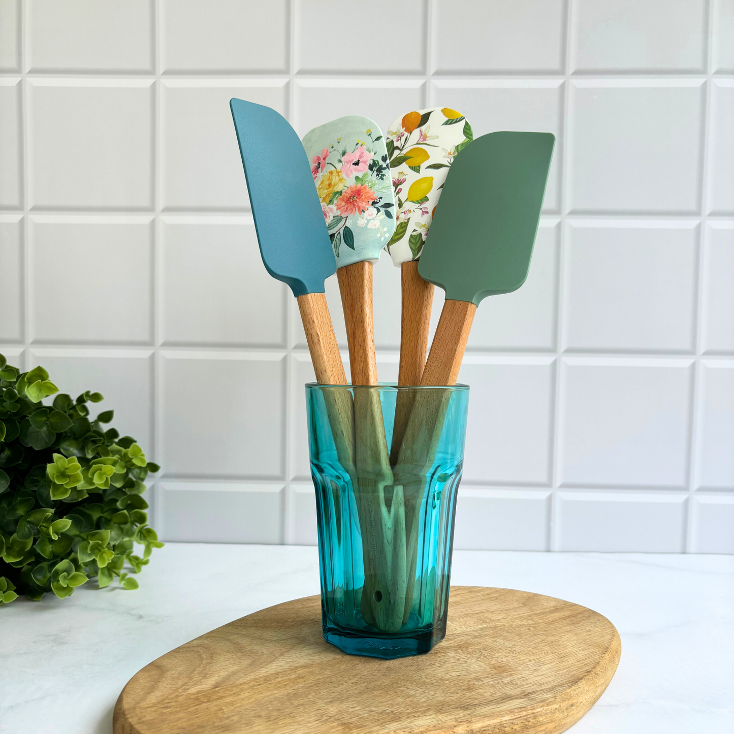 FiABLE Premium silicone specialty Cooking & Baking Spatulas - Set of 2 Blue & Green